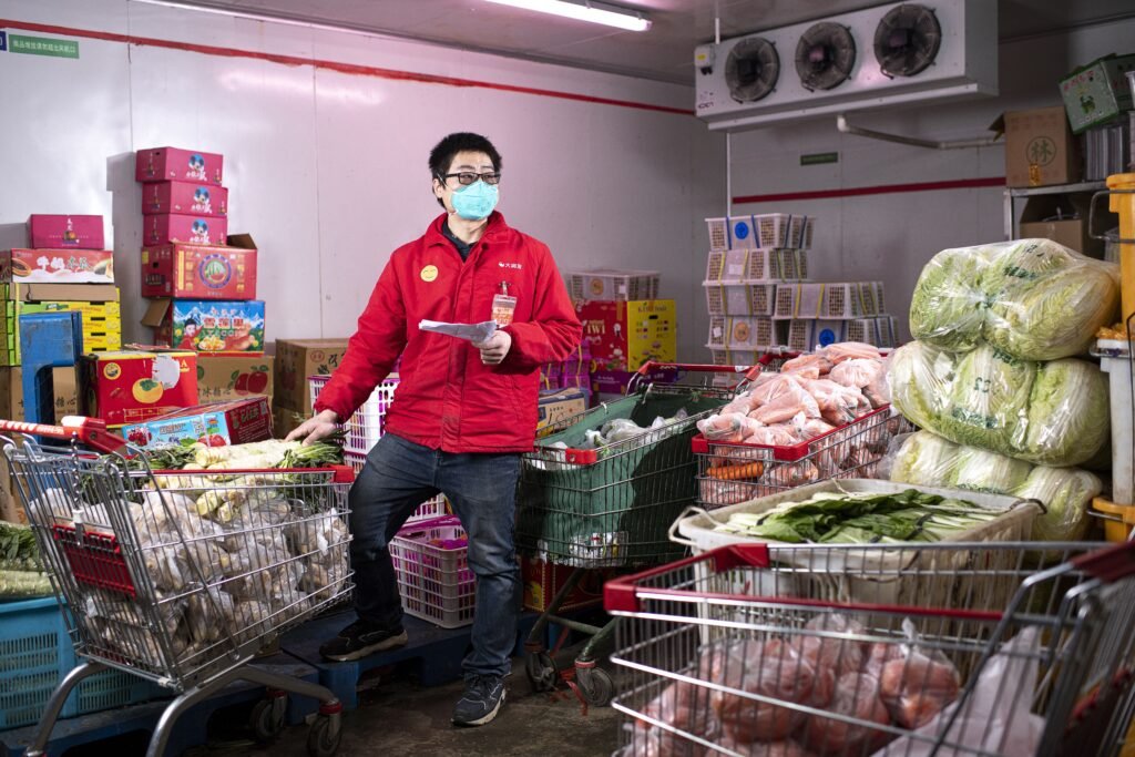 retail supervisor in cold room